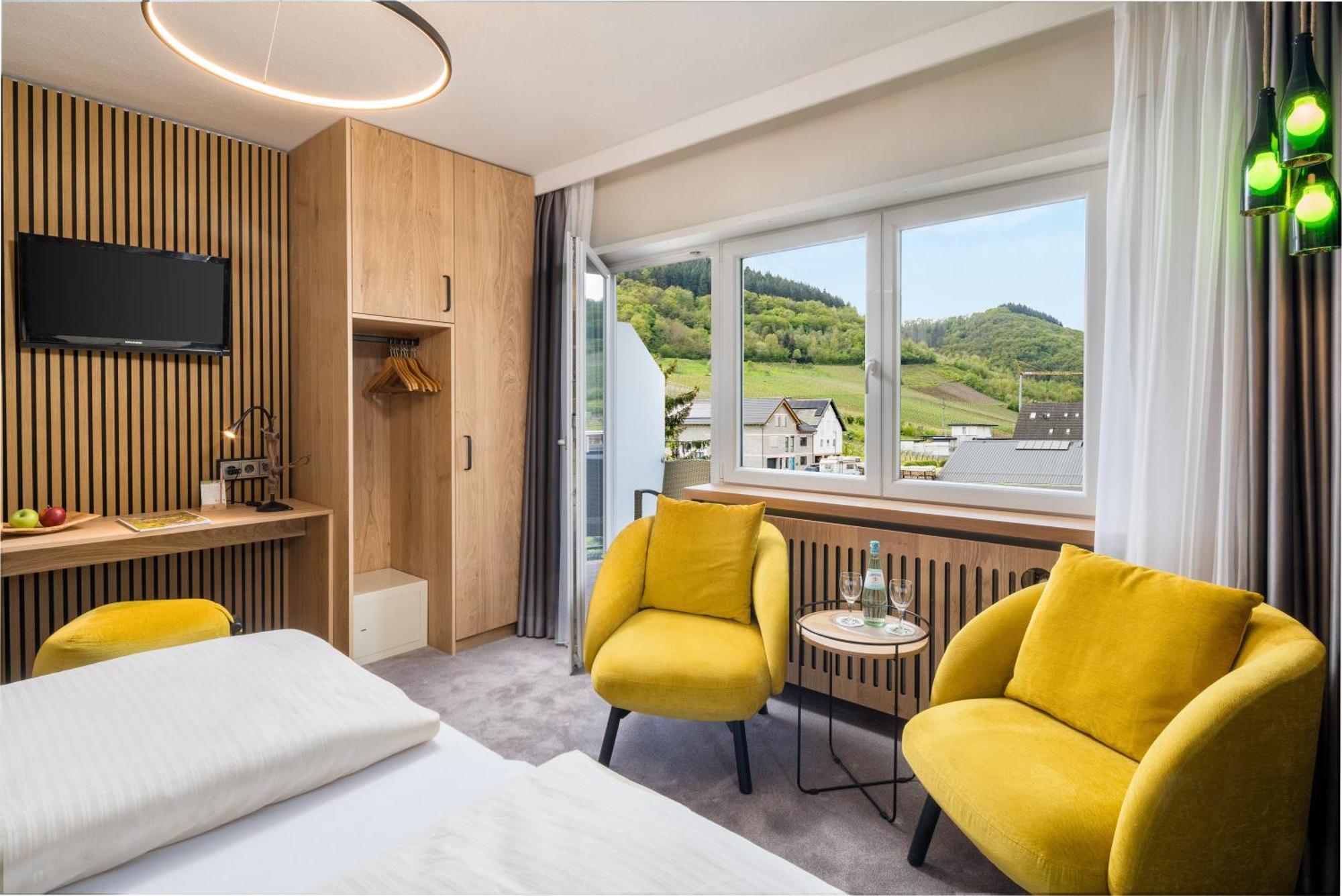 Weinhotel Sonnenschein ارنست المظهر الخارجي الصورة